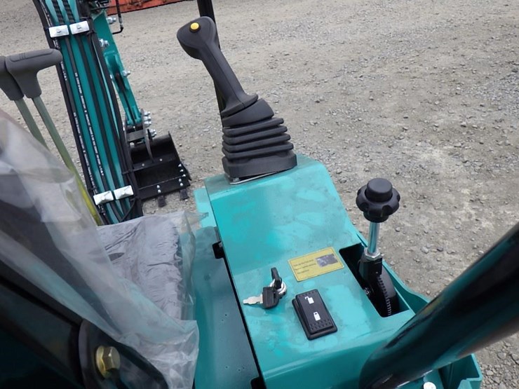 2025-cfg-h15r-hydraulic-excavator-image-21