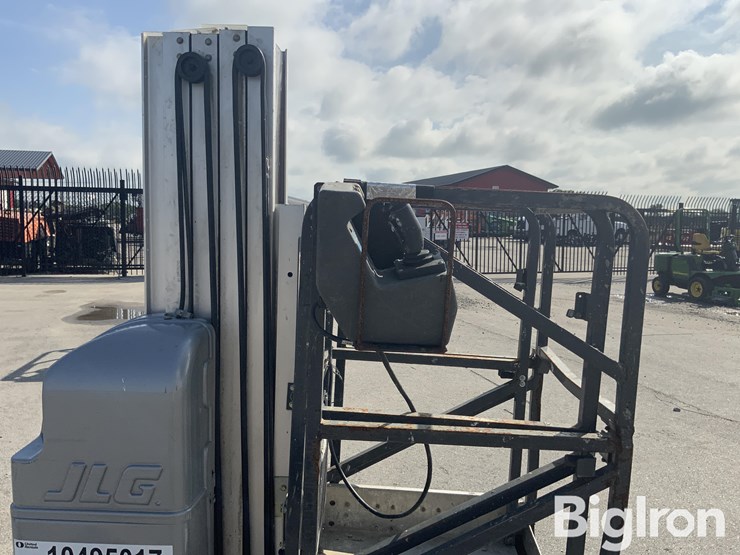 2016-jlg-mvl20-electric-vertical-mast-manlift-image-17