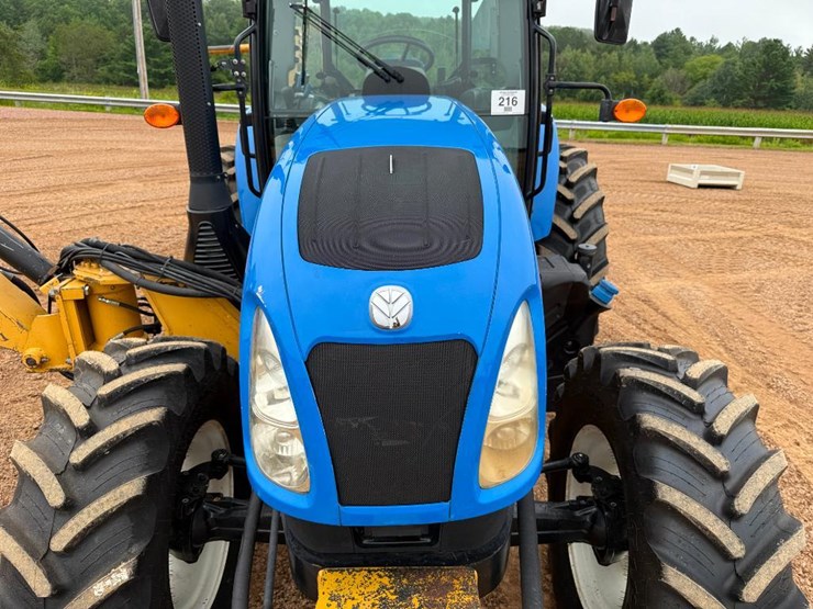 2016-new-holland-ts6.110-image-26