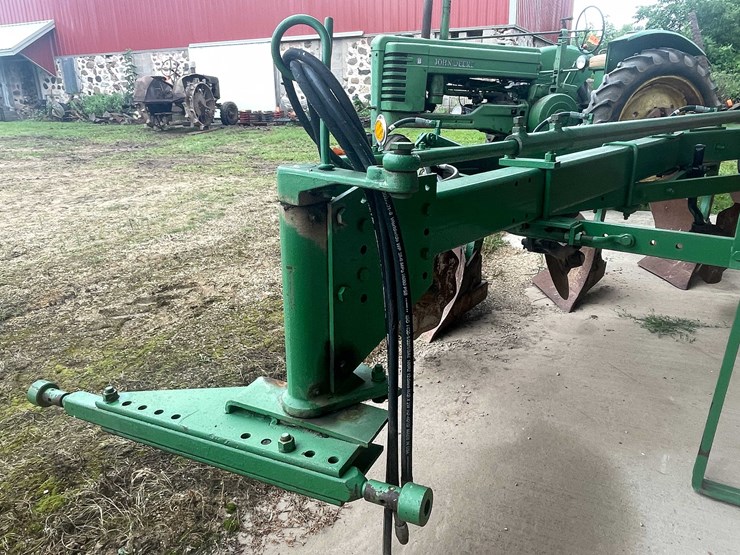 #6698-•-john-deere-4-bottom-plow-tiller-image-5
