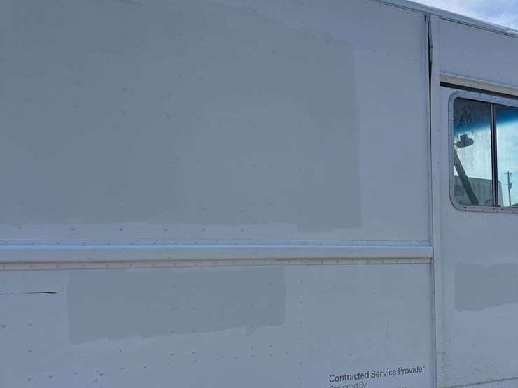 2000-freightliner-s/a-box-truck-image-17