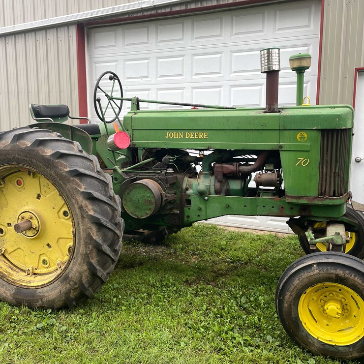 #6684 • 1953 - 1956 John Deere Tractor
