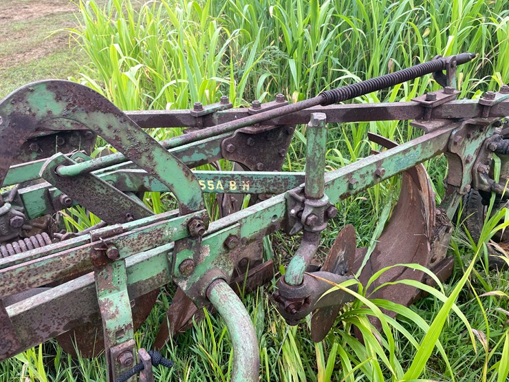 john-deere-60-image-11