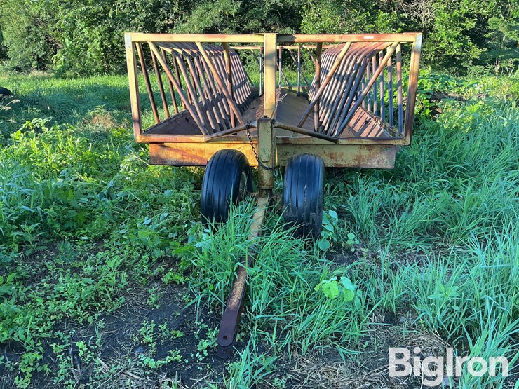 elk-creek-manufactuting-portable-hay-feeder-image-2