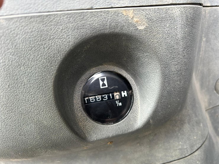 2000-deere-330-lc-image-3