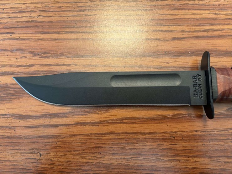 ka-bar-usmc-knife-image-4