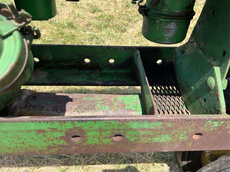 1942-john-deere-h-image-25