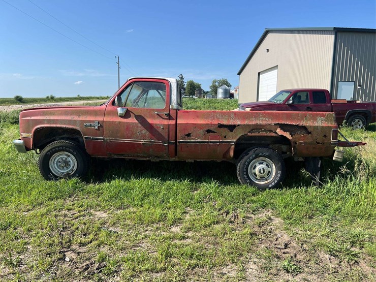 chevy-scottsdale-4wd-image-2
