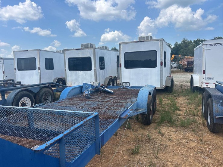 2012-76"-x-20'-t/a-gooseneck-trailer-image-8