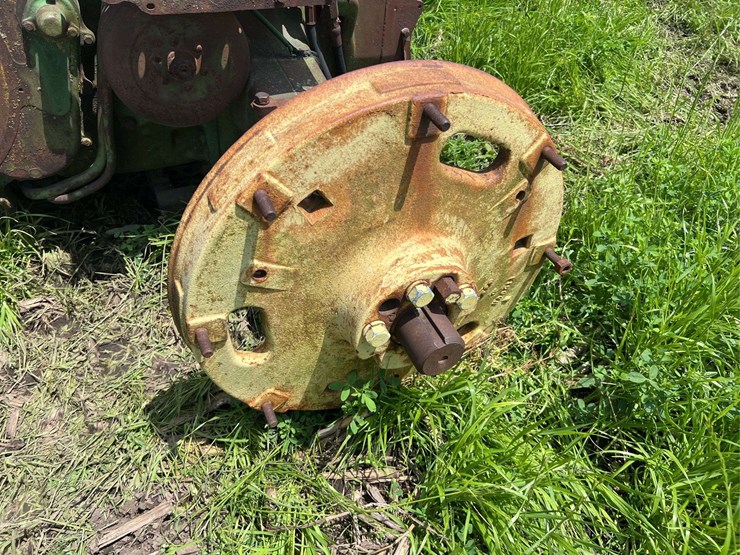 john-deere-720-standard-diesel-image-31