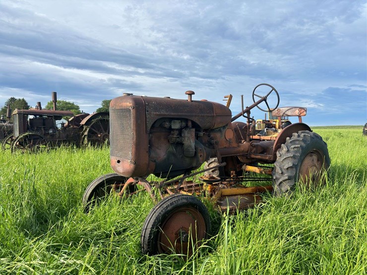 allis-chalmers-b-image-1