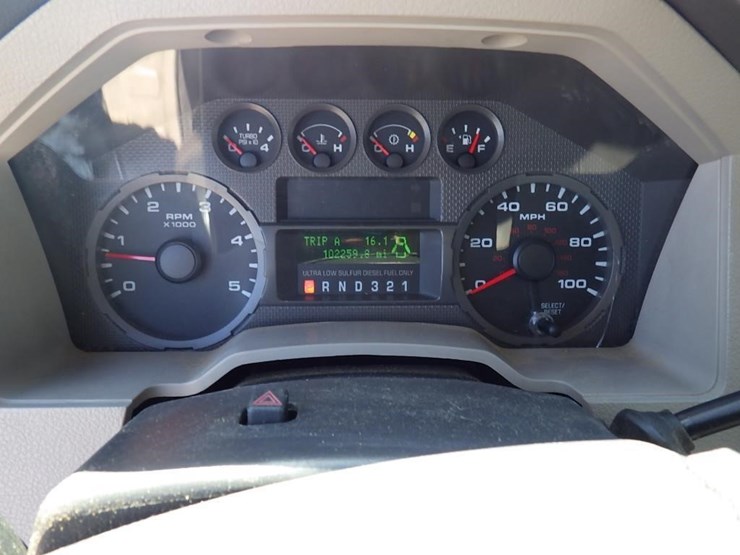 2010-ford-f250-image-22