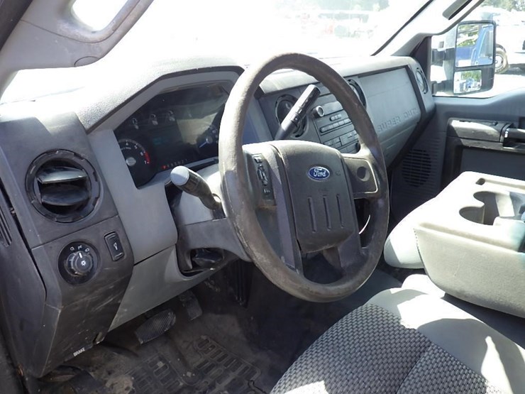 2014-ford-f250-image-17