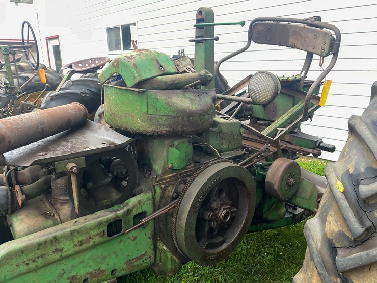 #6674-•-john-deere-parts-tractor-image-11