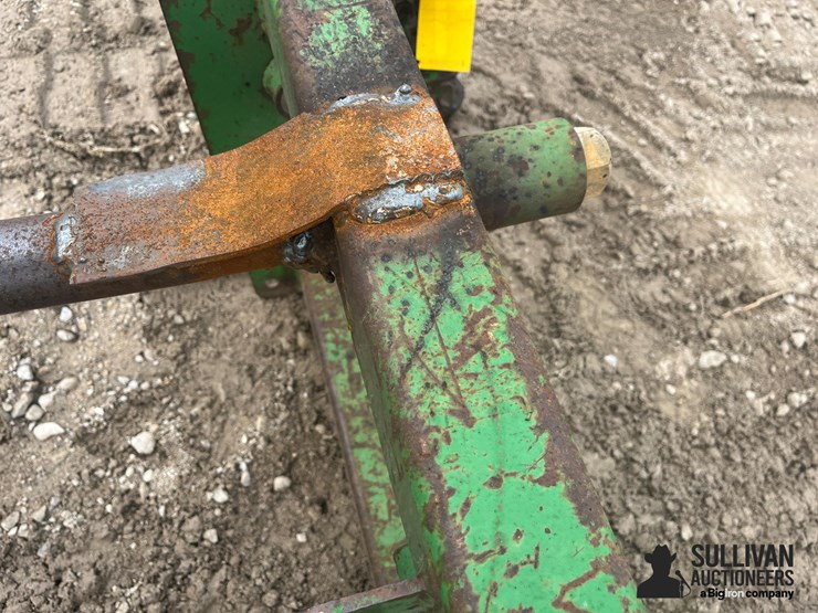john-deere-3-prong-bale-spear-image-10
