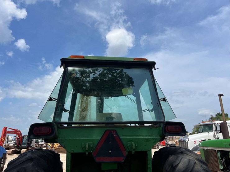 john-deere-4630-image-11