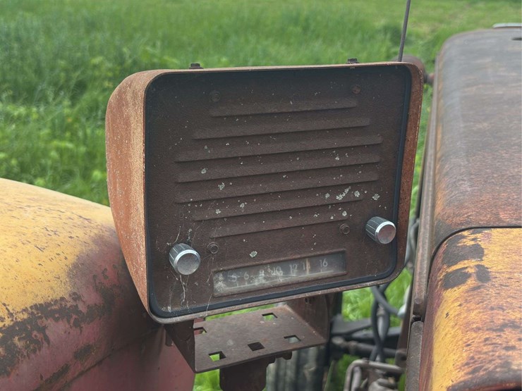 massey-ferguson-97-image-12