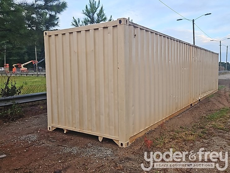 40'-container-single-walk-door,-2-side-doors-image-1