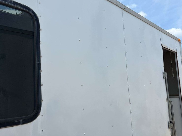 arising-80"-x-16'-t/a-enclosed-trailer-image-16