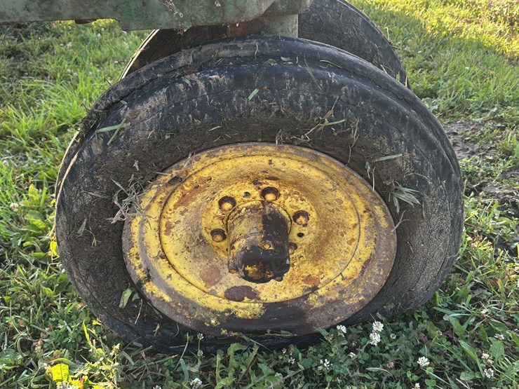 john-deere-model-a-image-10