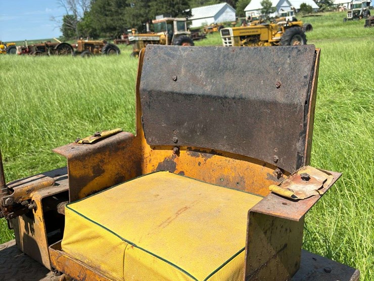 john-deere-440-image-26