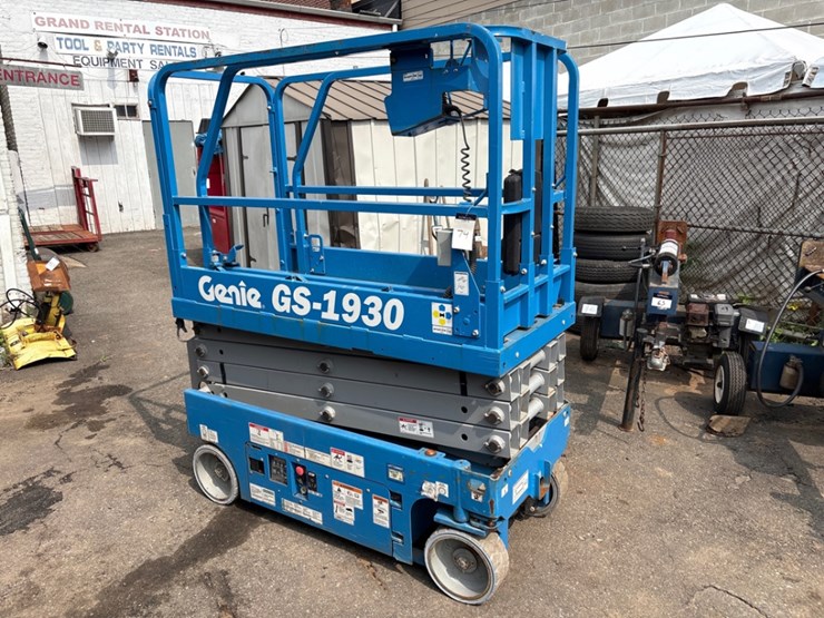 genie-gs1930-image-2