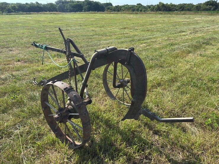 john-deere-subsoiler-image-4
