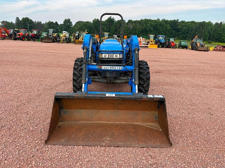2001-new-holland-tn70-image-2