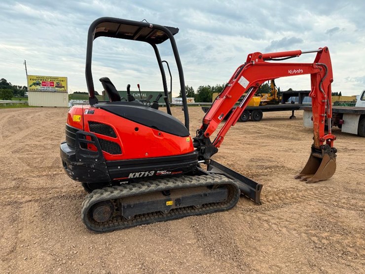 2021-kubota-kx71-3-image-3