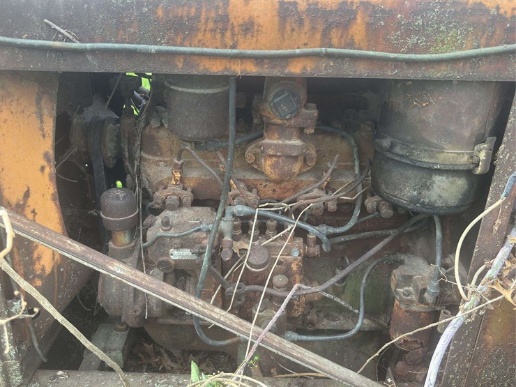 oliver-cleatrac-adh-crawler-image-23