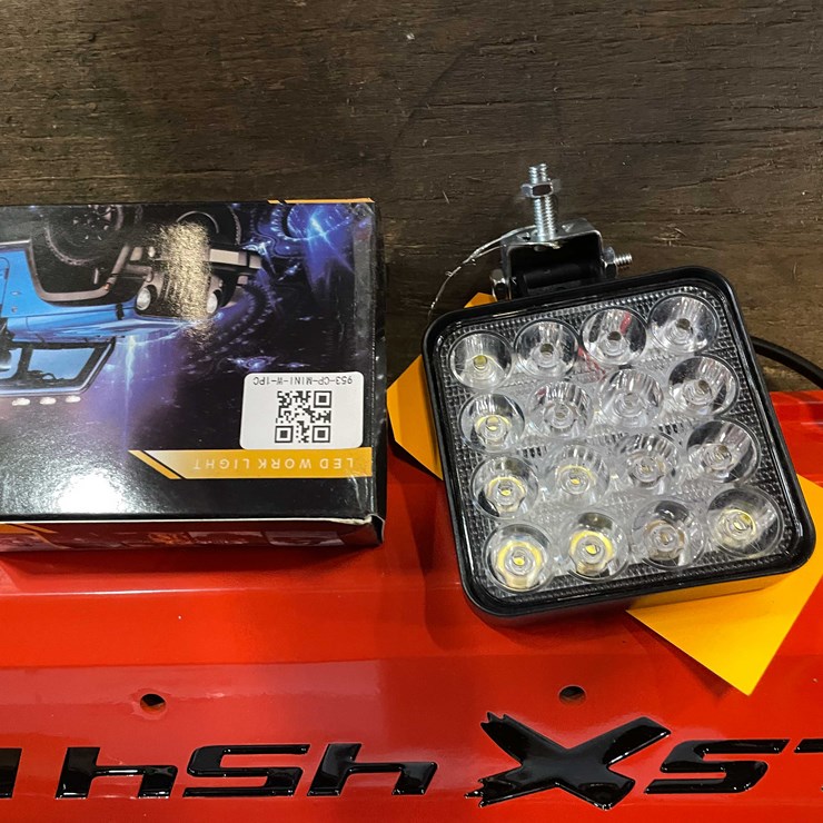 #2076 • (2) LED Work Lights, 3.5" Square, 12/24vdc (PR6)