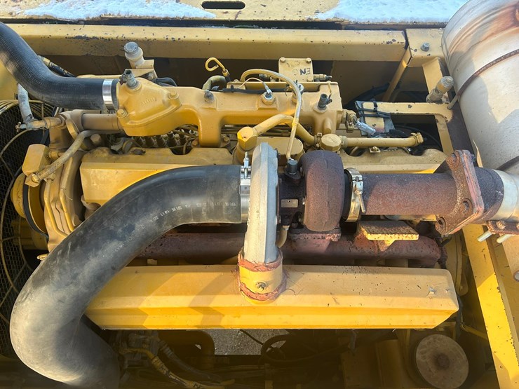2005-deere-450-lc-image-48