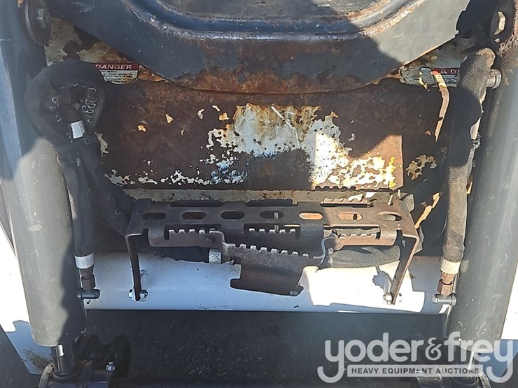 2019-bobcat-s550-image-25