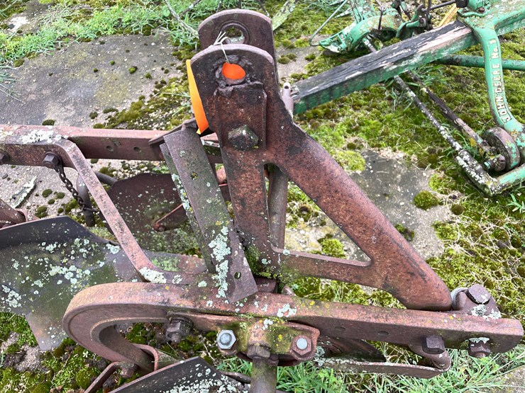 #7492-•-antique-plow-image-11