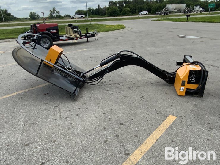 2025-giyi-skid-steer-articulating-brush-cutter-image-8