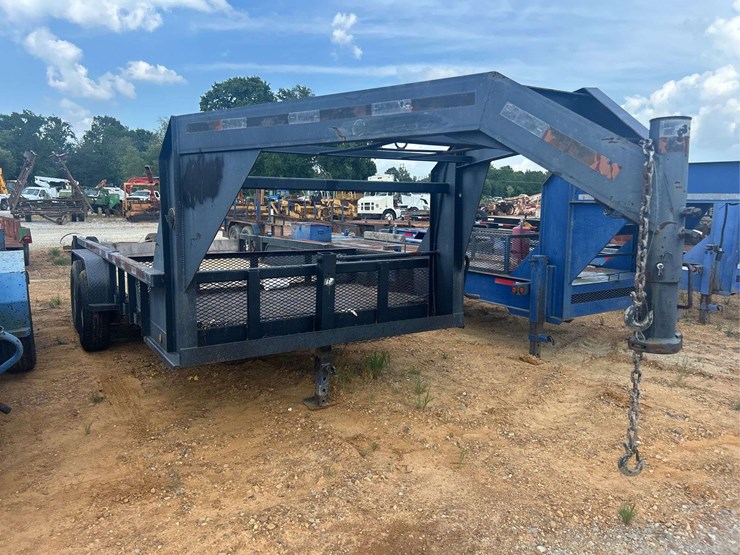 2014-tiger-7'-x-16'-t/a-gooseneck-trailer-image-6