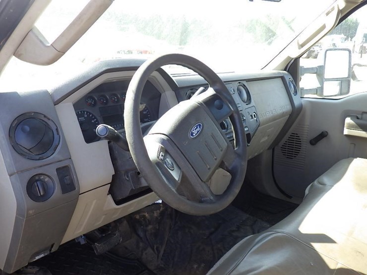 2008-ford-f450-image-18