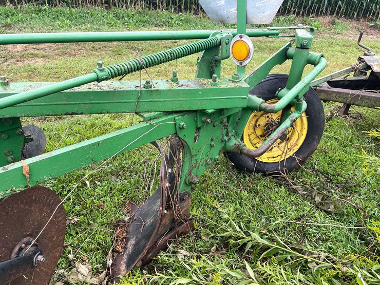 #7466-•-john-deere-moldboard-plow-image-12