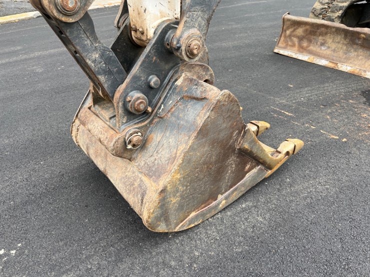 2021-bobcat-e35-image-11