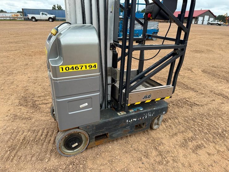 2016-jlg-20mvl-image-16