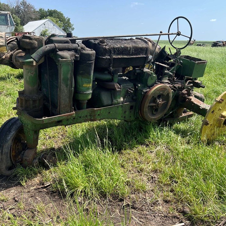JOHN DEERE 70