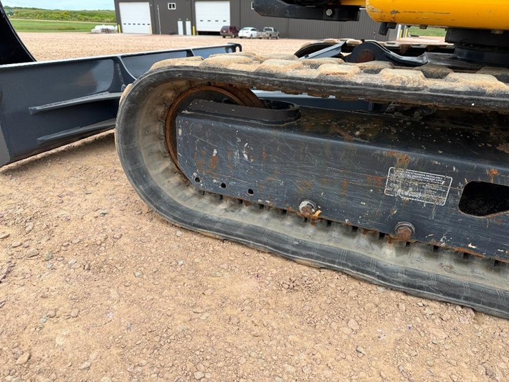 2021-deere-60g-image-9