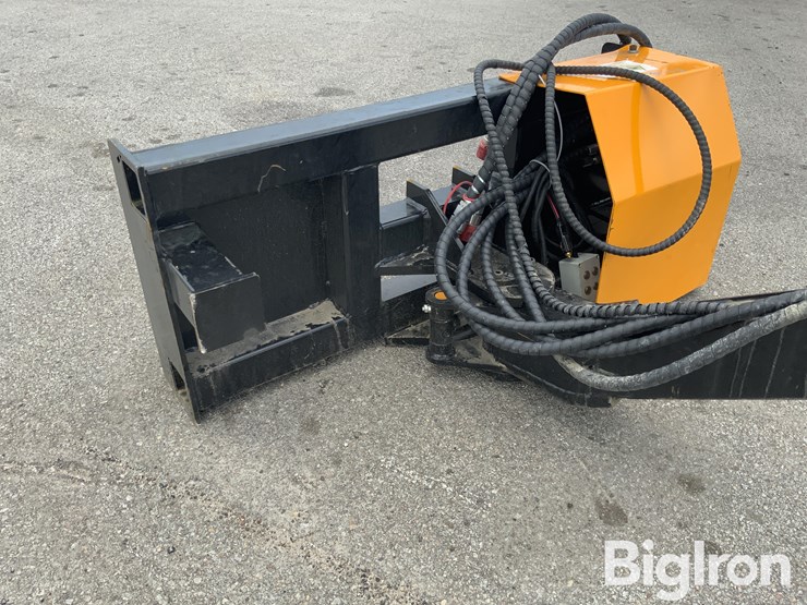 2025-giyi-skid-steer-articulating-brush-cutter-image-14