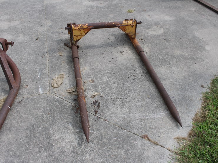 #4107-•-3pt-hay-bale-spear-image-2