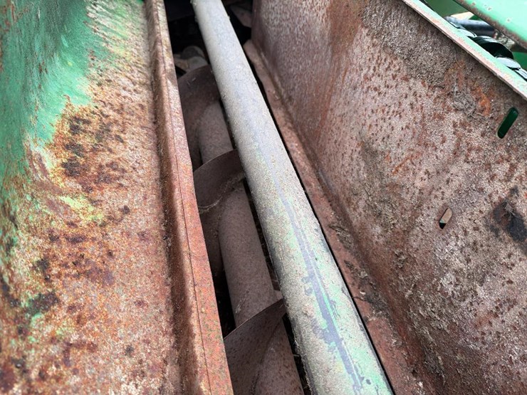 john-deere-3950-image-18