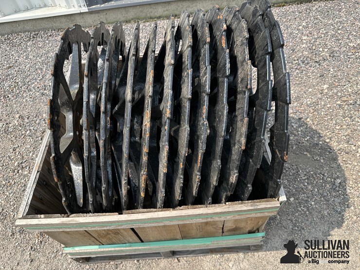 amity-864-sma69580-harvester-wheels-for-amity-lifter-(bid-per-unit)-image-8