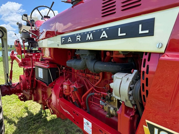 farmall-1206-image-15