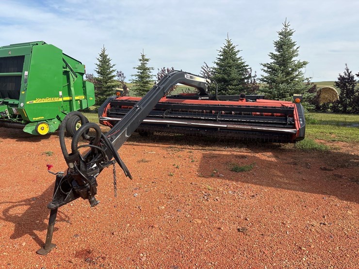 hesston-1275-image-2