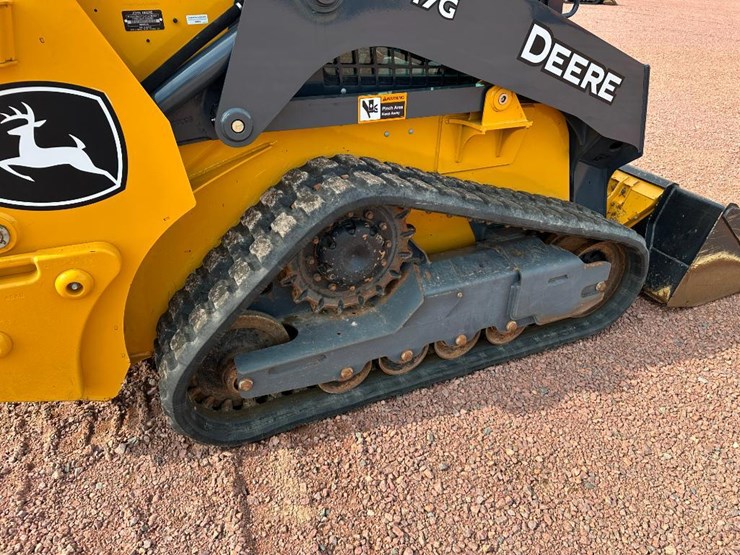 2023-deere-317g-image-20