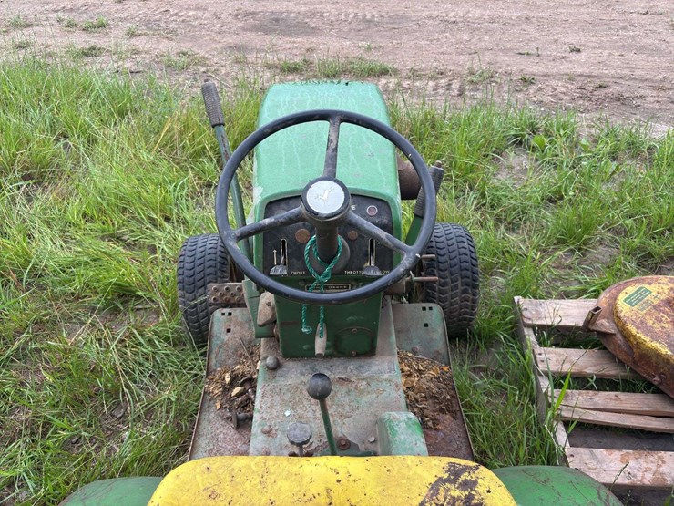 john-deere-110-image-52